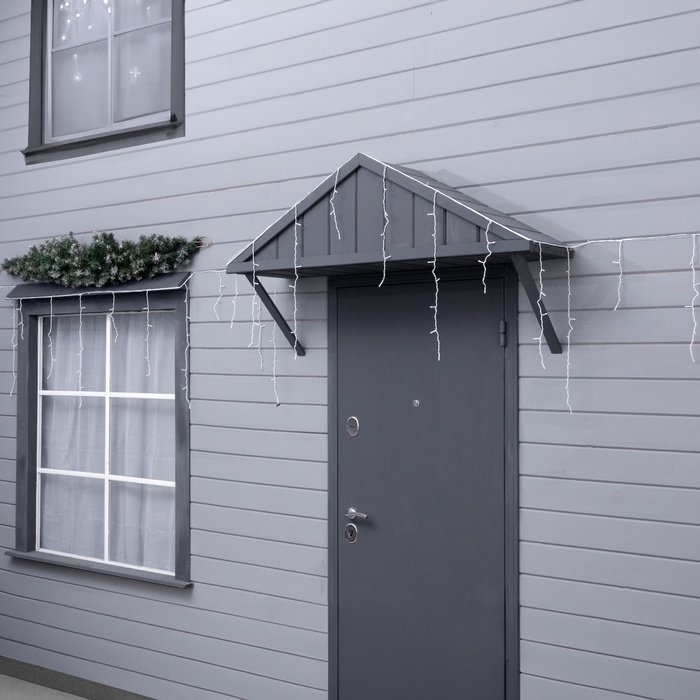 Гирлянда &laquo;Бахрома&raquo; 6 &times; 0.7 м, IP44, УМС, белая нить, 120 LED, свечение тёплое белое, 220 В