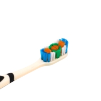 Зубная щетка с жесткой щетиной 360° Зубная щетка с жесткой щетиной 360°