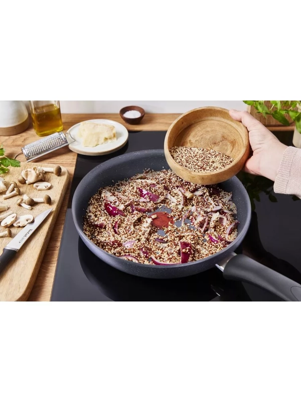 Сковорода Healthy Chef 24 см с антипригарным покрытием