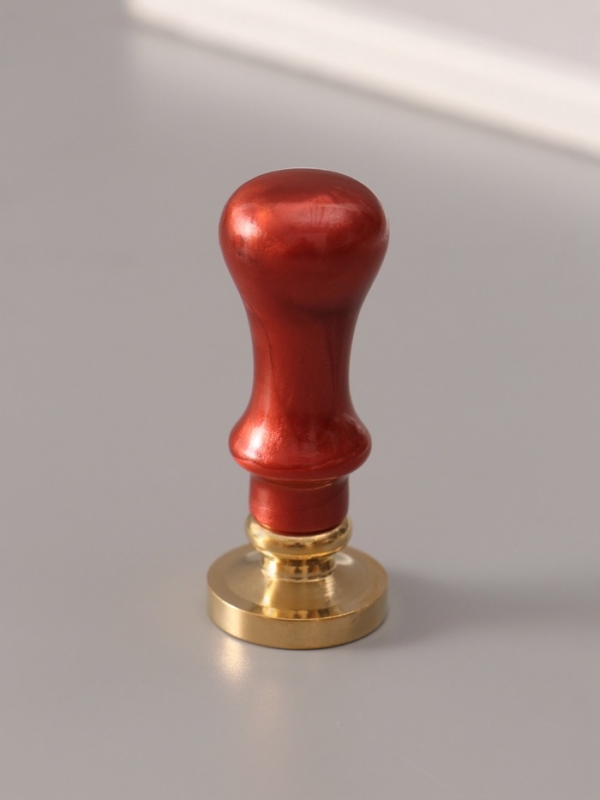 Печать для сургуча с пластиковой ручкой "Венок с буквой B" 2,5х2,5х6,3 см