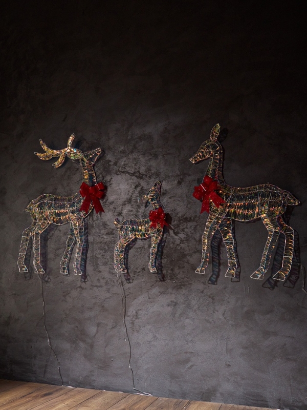 Фигура световая FROSTY "Семья оленей", 64, 100, 100 см, 1740 LED, 220V, свечение тёплое белое