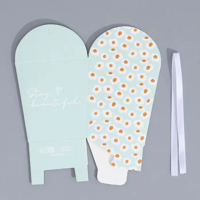 Коробка бонбоньерка, упаковка подарочная, &laquo;Ромашки&raquo;, 8 х 7.5 х 6 см см