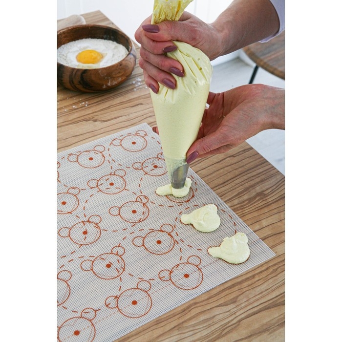 Коврик для выпечки армированный &laquo;Макарун. Ушки&raquo;, силикон, 42&times;29,5 см