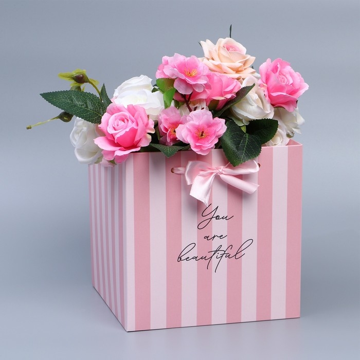 Коробка с лентами &laquo;Ты прекрасна&raquo;, 19 &times; 19 &times; 19 см
