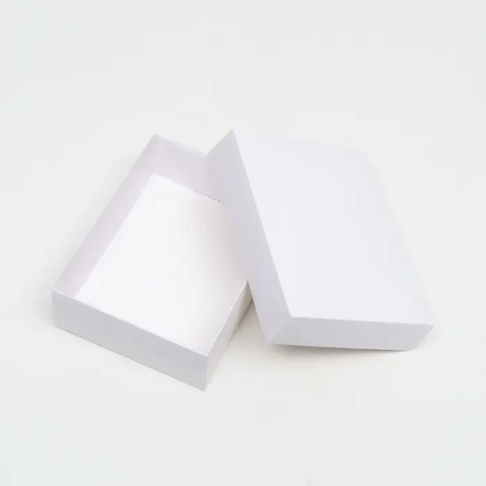 Коробка подарочная складная, упаковка, белая, 16.5&times;12.5&times;5.2 см