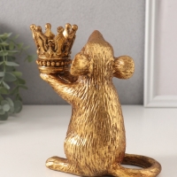 Подсвечник полистоун на 1 свечу "Мышка с короной в руках" золото 15,5х8х15,5 см
