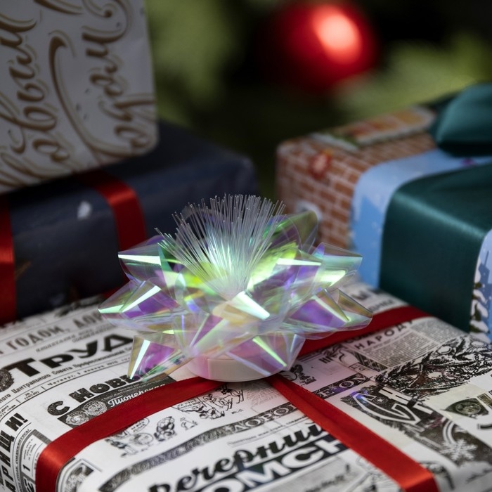 Светодиодная игрушка &laquo;Бант-звезда&raquo; 9 &times; 6 &times; 9 см, батарейки LR44х3 (в комплекте), свечение мульти, перламутровая