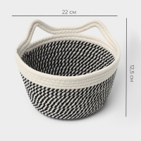 Корзина для хранения плетёная ручной работы LaDо́m &laquo;Кэтс&raquo;, 22&times;22&times;12,5 см, цвет чёрно-белый