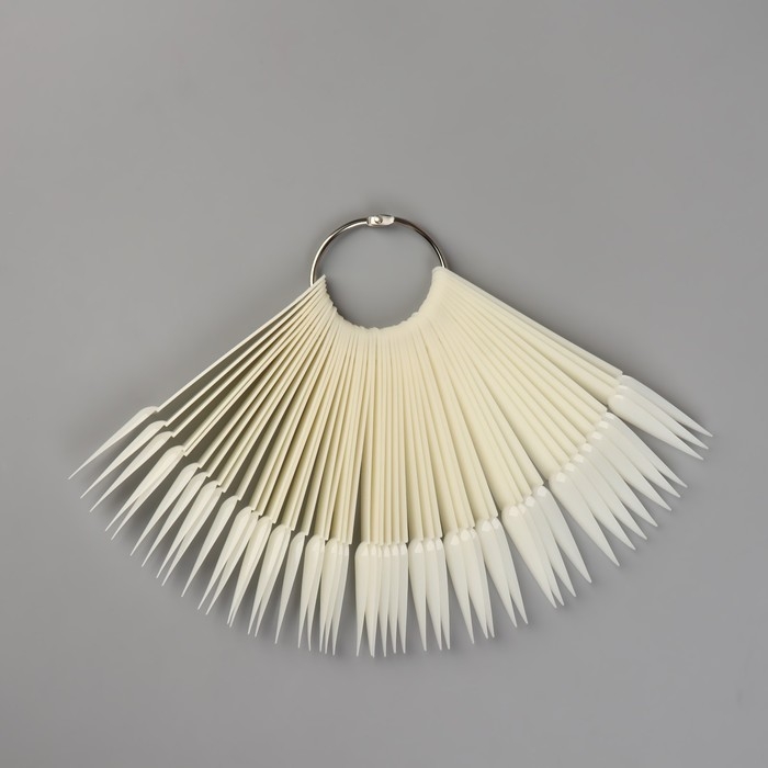 Палитра для лаков на кольце, 50 ногтей, форма стилет, цвет слоновая кость Палитра для лаков на кольце, 50 ногтей, форма стилет, цвет слоновая кость