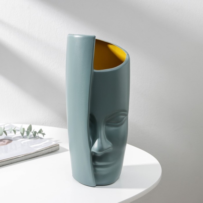 Ваза для цветов &laquo;Скульптура&raquo;, 12&times;11,5&times;31 см, 2,5 л, цвет МИКС