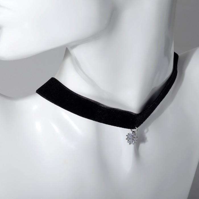 Чокер &laquo;Стразинка&raquo; ромб, цвет белый в серебре, 33 см