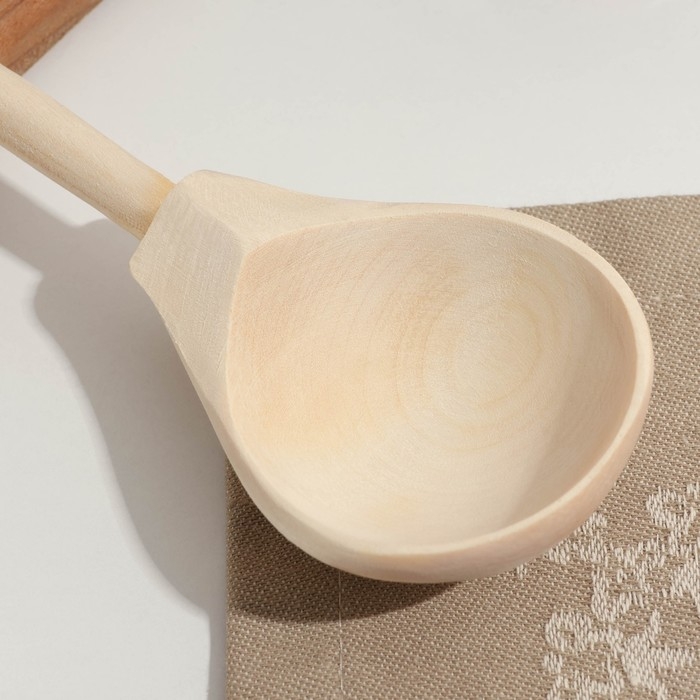 Ложка полубаская, без росписи, хемпельная, 19&times;6 см