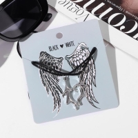 Кулоны на шнурке &laquo;Неразлучники&raquo; сердце с крыльями, цвет чёрный в серебре, 45 см