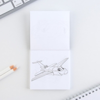 Подарочный набор: блокнот-раскраска и восковые мелки &laquo;Юному герою&raquo;