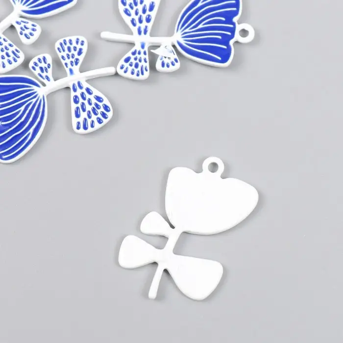 Декор для творчества металл, эмаль "Бело-синий цветок" 2,2х3 см