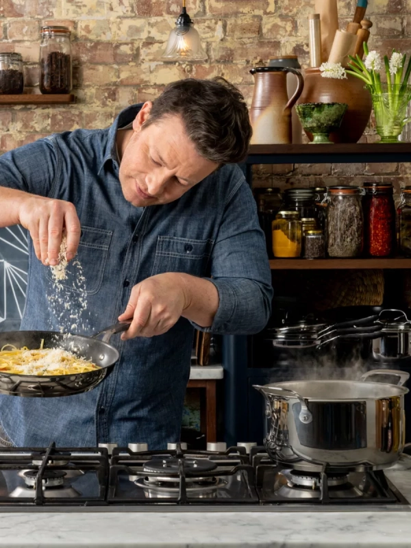 Кастрюля со стеклянной крышкой JO Kitchen Essentials 20 см