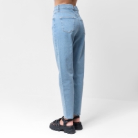 Брюки джинсовые женские MIST (28) р-р 44 Брюки джинсовые женские MIST (28) р-р 44