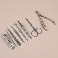 Набор маникюрный &laquo;Metallic&raquo;, 8 предметов, в футляре, цвет бронзовый