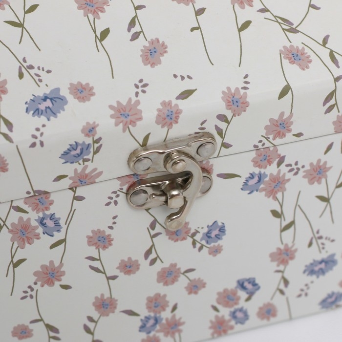 Шкатулка картон сундучок Шкатулка картон сундучок "Нежные цветы" набор 3 шт 26х18х16,5 24х16х14,5 22х14х12,7 см