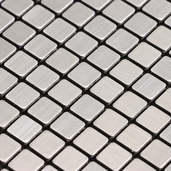 Панель самоклеящаяся 30*30см мозаика клетка серебристая Панель самоклеящаяся 30*30см мозаика клетка серебристая