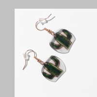 Серьги пластик &laquo;Кактусы&raquo; в квадрате, цвет зелёный