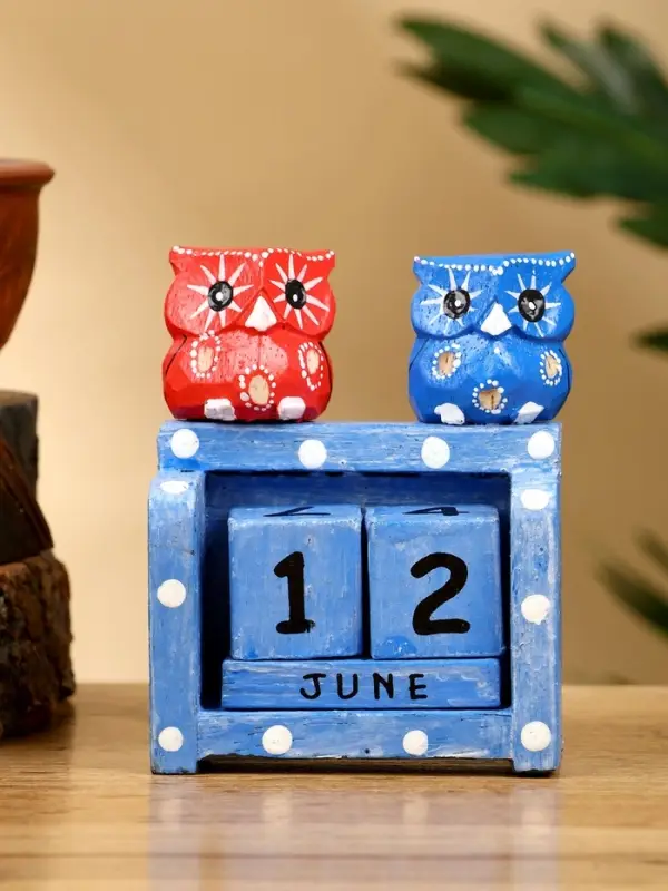 Календарь настольный &laquo;Пара совят&raquo;, 8&times;4&times;9.5 см, дерево, синий, красный