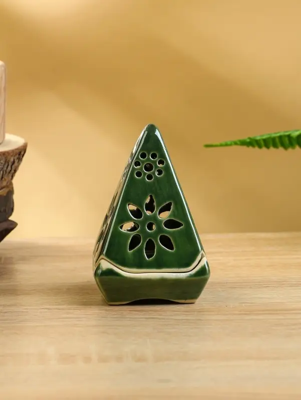 Подсвечник "Пирамидка" керамика, цв. МИКС, 8х8х12 см