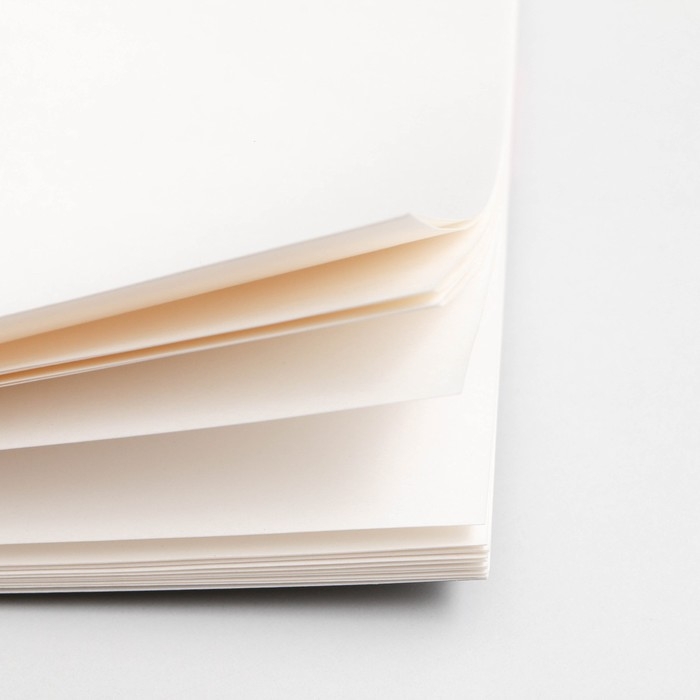 Альбом для рисования 40 листов А4 на скрепке &laquo;1 сентября: Краски&raquo; обложка 160 г/м2, бумага 100 г/м2.