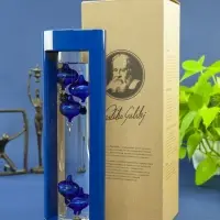 Термометр &laquo;Галилео&raquo; в деревянном корпусе, синий