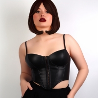 Парик искусственный, с чёлкой, имитация кожи, 30 см, цвет каштановый