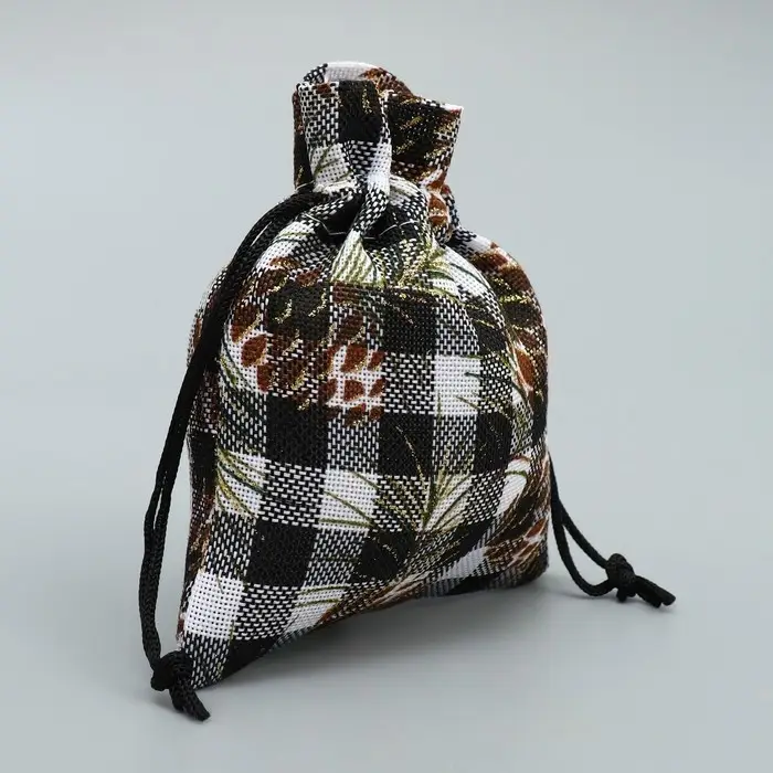 Мешочек подарочный холща &laquo;Шишки&raquo;, 10 х 12 см +/- 1.5 см