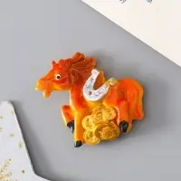 Магнит полистоун "Коняшка с монетами и подковой" МИКС 3,5х4 см