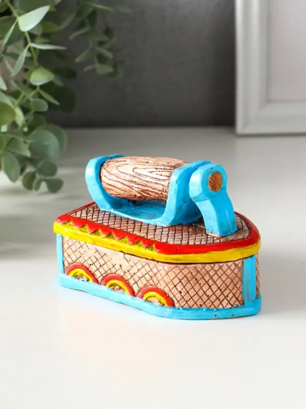 Шкатулка "Утюжок цветной" 7,5х11х7 см