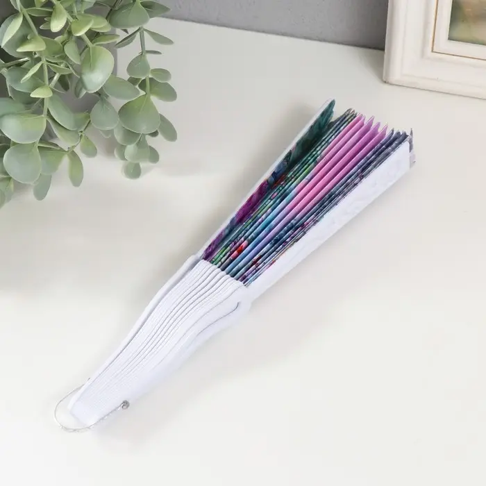 Веер пластик, текстиль "В тропиках" МИКС 23 см