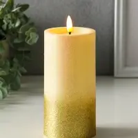 Светодиодная свеча LED RISALUX &laquo;Блёстки&raquo; 3хAAA золото 7,5х7,5х15 см