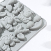 Форма для шоколада Доляна &laquo;Волшебство&raquo;, силикон, 23&times;16,5&times;2 см, 14 ячеек, цвет МИКС