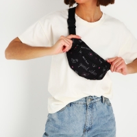 Сумка на пояс Good vibes, 32х8х15 см, отд на молнии, чёрная Сумка на пояс Good vibes, 32х8х15 см, отд на молнии, чёрная