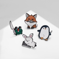 Набор значков (4 шт.) &laquo;Опасные зверюшки&raquo;, цветной в чёрном металле