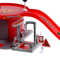 Парковка &laquo;Пожарная часть&raquo;, с 2 металлическими машинами