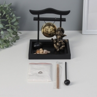 Сад Дзен "Ганеша у гонга" песок+камни+аромапалочка 13,2х15х15,5 см Сад Дзен "Ганеша у гонга" песок+камни+аромапалочка 13,2х15х15,5 см