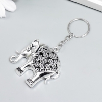 Брелок металл "Слон в попоне" серебро 4,5х4,5 см Брелок металл "Слон в попоне" серебро 4,5х4,5 см