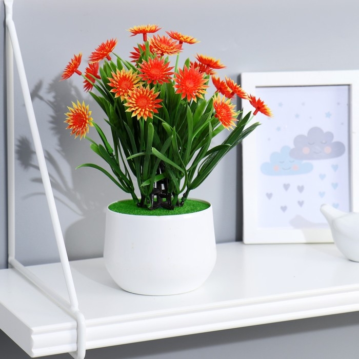 Бонсай в горшке Бонсай в горшке "Остроконечник" 9х28 см, микс