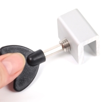 Блокиратор для окон и раздвижных дверей &laquo;Ключик&raquo;, под профиль 10 мм., Крошка Я