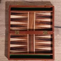 Нарды 24,5х15х3,5 см, дерево шишам, латунь