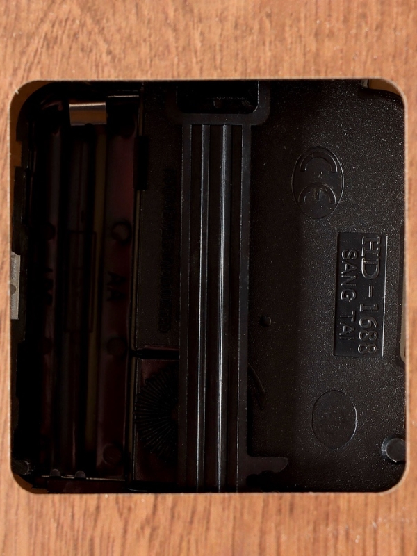 Часы настенные с кукушкой &laquo;Осенний сад&raquo;, плавный ход, 22.5&times;11.8&times;8.5 см