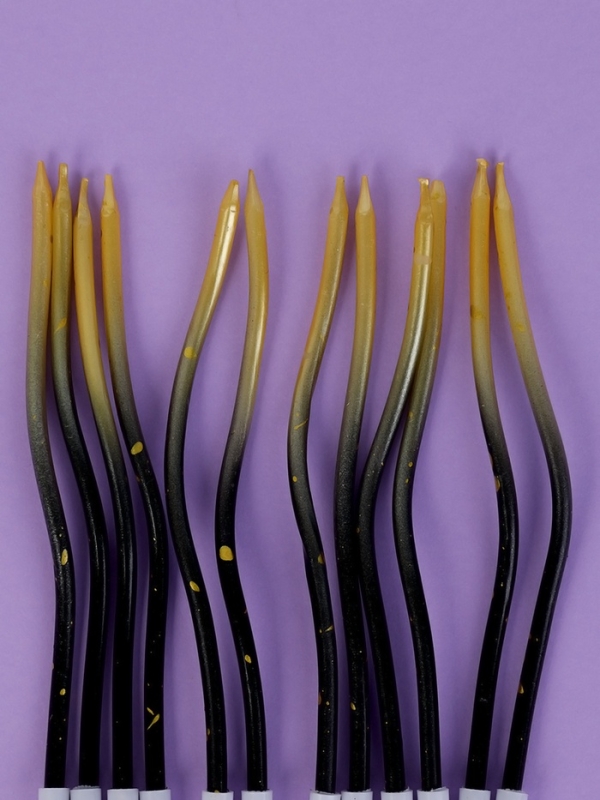 Свечи для торта "Серпантин", 12  шт, градиент золотой и черный