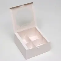 Коробка для 4 пирожных, белая, 16&times;16&times;8 см