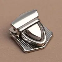 Застёжка для сумки, 3.3&times;3.5 см, цвет серебряный