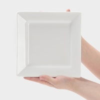 Тарелка квадратная 20 см