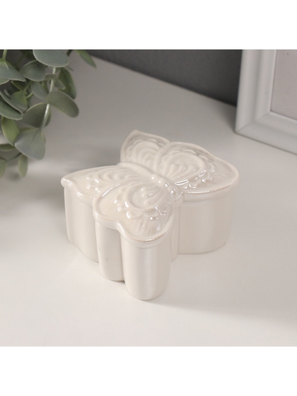 Шкатулка керамика "Бобочка фигурная" белый перламутр 7,3х7,3х4,5 см